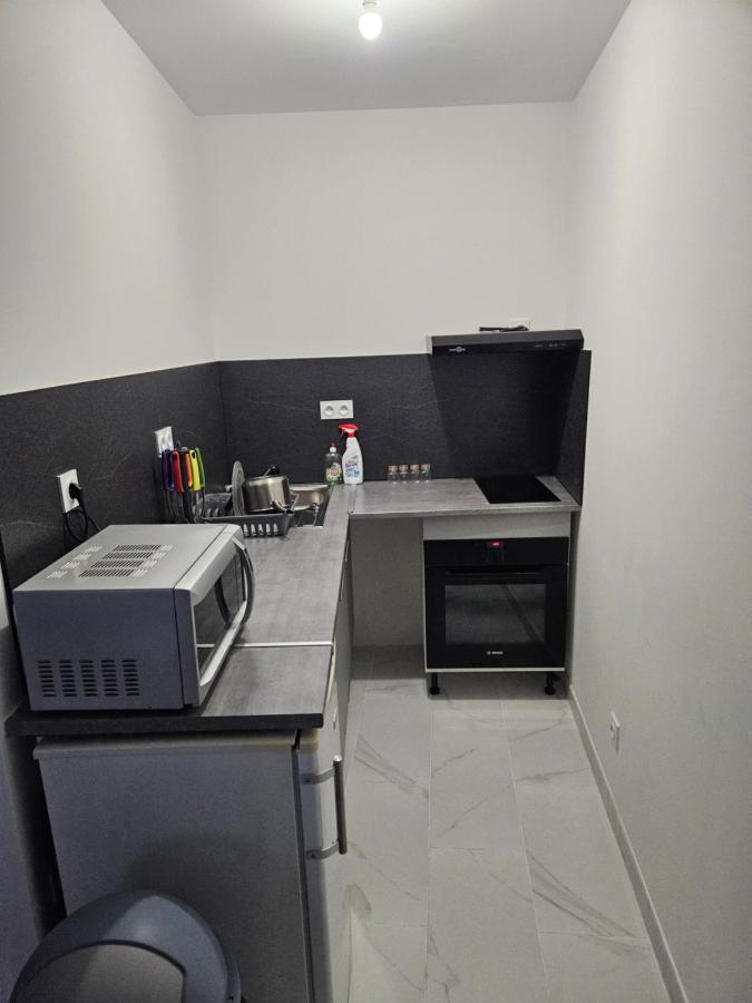 Apartament T2 Moderne, Calme Et Entierement Renove. Béziers Zewnętrze zdjęcie